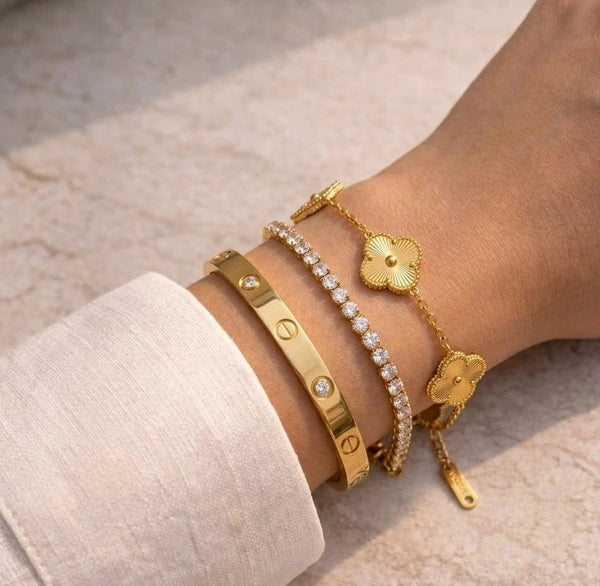 The IT-Girl Bracelet Stack - Set of 3 Anti-Tarnish Bracelets