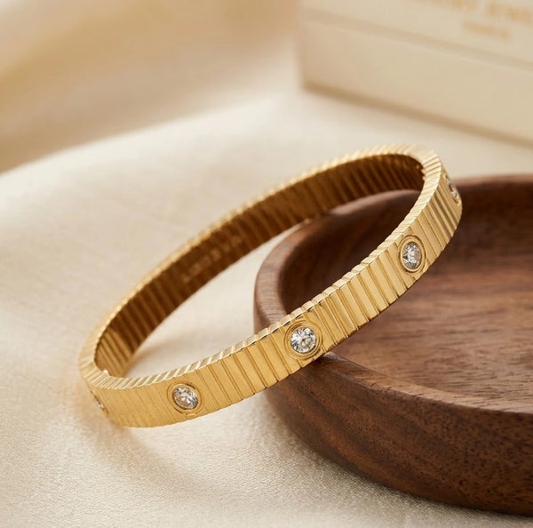 Zircon Stone, Gold Bangle, Premium Quality
