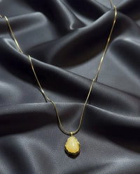 Organic White Stone Pendant Necklace - Anti-Tarnish 18K Gold Plated Chain | Korean Minimalist Style