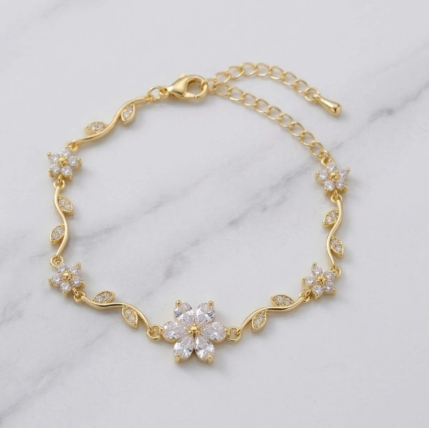 Tulip Floral Daisy Crystal Bracelet - Anti Tarnish Gold Plated
