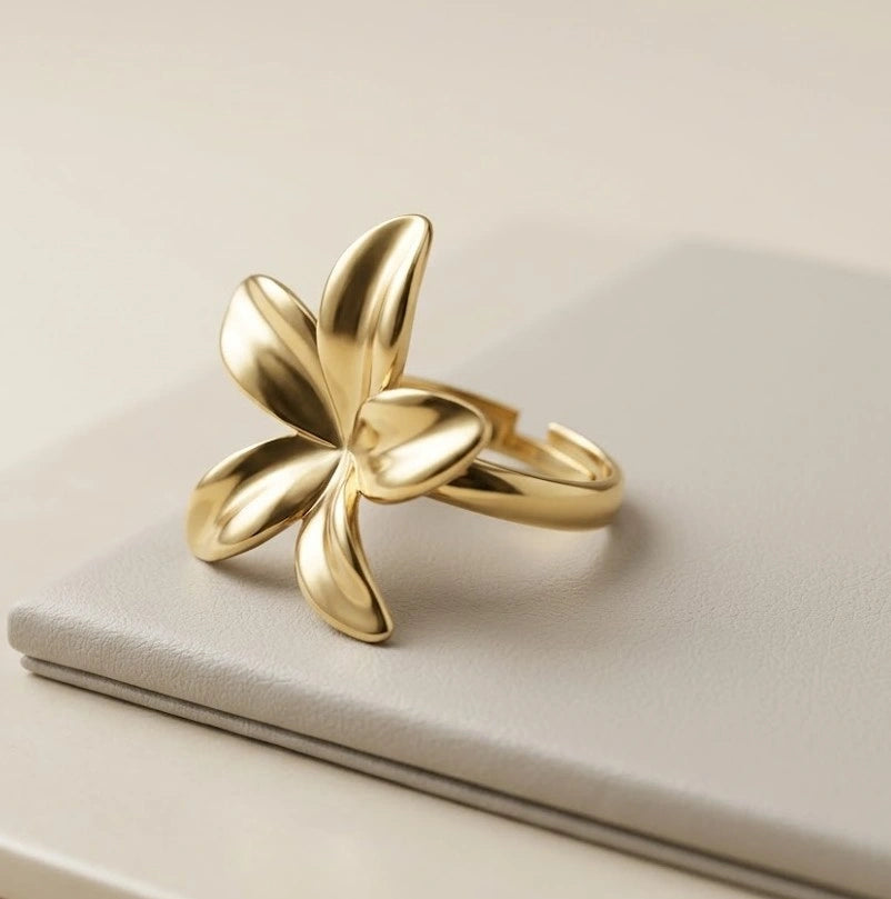 Floral Anti-Tarnish Gold-Plated Adjustable Ring - Korean Style