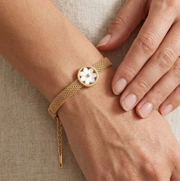 White Flower Mesh Bracelet | Anti-Tarnish Gold Plated