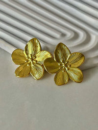 Vintage Textured Floral Stud Earrings – Anti-Tarnish 18K Gold Plated Stainless Steel (Korean Style)