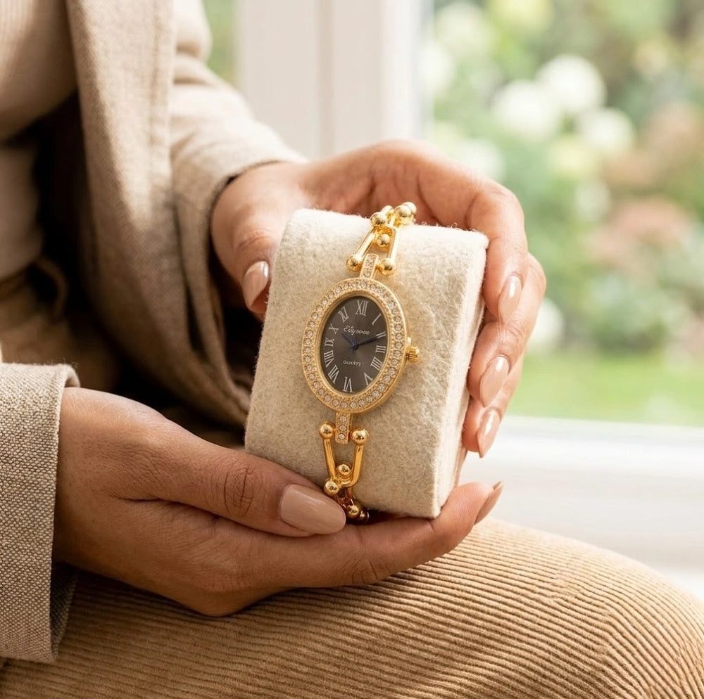 Vintage Oval Rhinestone Watch - Anti-Tarnish Gold Plated