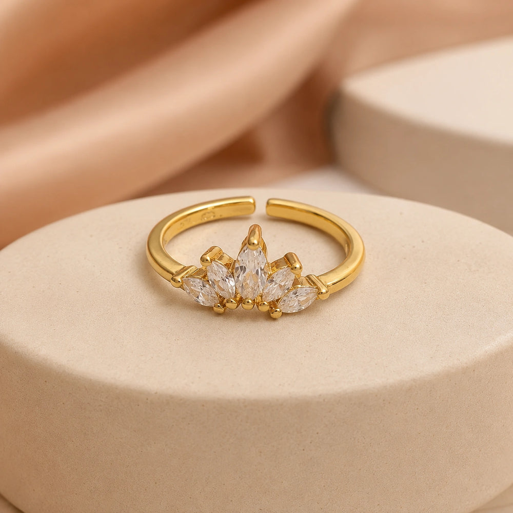 Crystal Crown Adjustable Ring - Anti-Tarnish Gold Plated