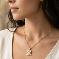 Vintage Textured Pearl Pendant Necklace | Anti-Tarnish