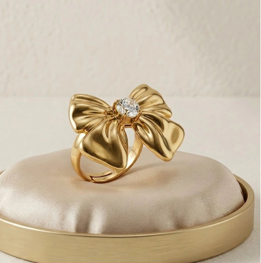 Bow Tie Statement Ring with CZ Stone - Anti Tarnish