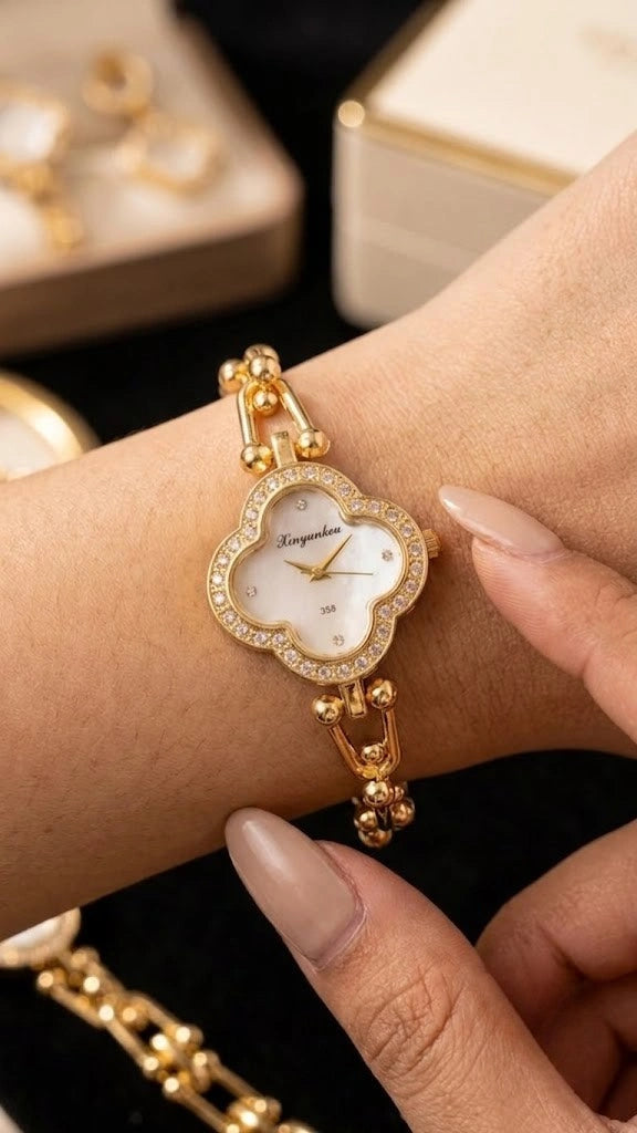 Luxe Clover Bracelet Watch - Anti-Tarnish Gold Plated | Moncheri Jewels