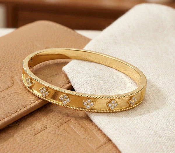 Anti-Tarnish Gold Plated Clover Bangle Bracelet - Korean Style Waterproof Jewellery