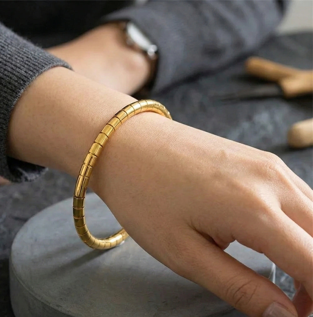 Minimalist Segmented Bracelet - Anti Tarnish Gold Plated