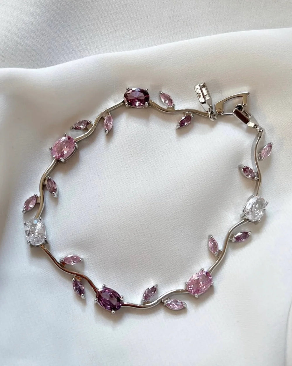 Tulip Floral Vine Crystal Korean Bracelet - Anti Tarnish Gold Plated