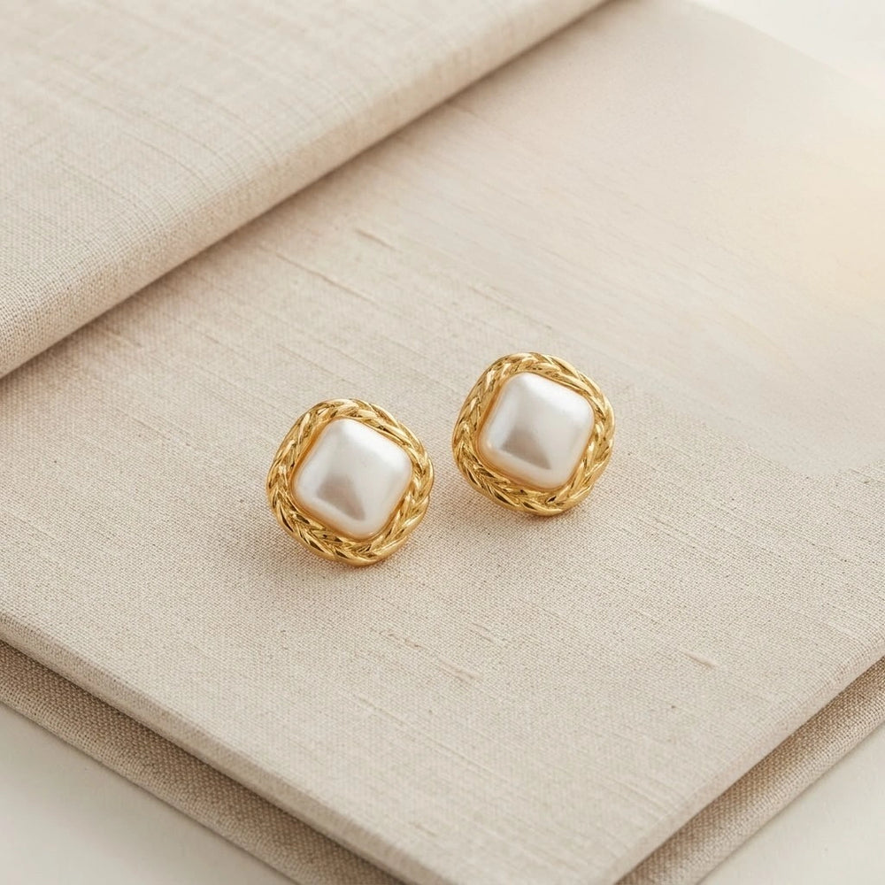 Square Pearl Stud Earrings - Anti-Tarnish Gold Plated |