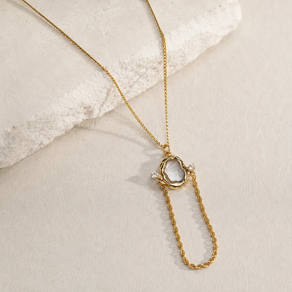 Anti Tarnish Gold Plated Minimalist Pearl Pendant Necklace