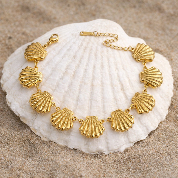 Anti-Tarnish Gold-Plated Seashell Bracelet | Waterproof & Hypoallergenic
