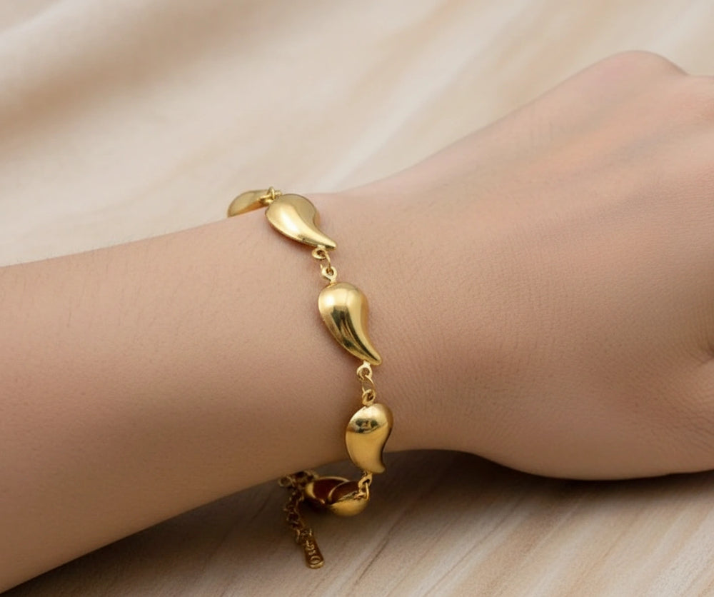 Korean Teardrop Gold-Plated Bracelet - Anti-Tarnish & Waterproof