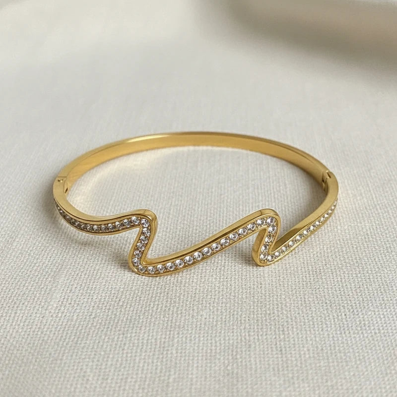 Wave Bangle | Anti-Tarnish Gold-Plated Crystal Bracelet