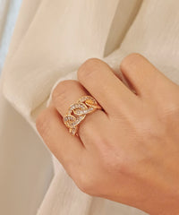 Baguette Zircon Gold Toned Curb Link Fashion Ring for Women | High Quality Statement Chain Ring