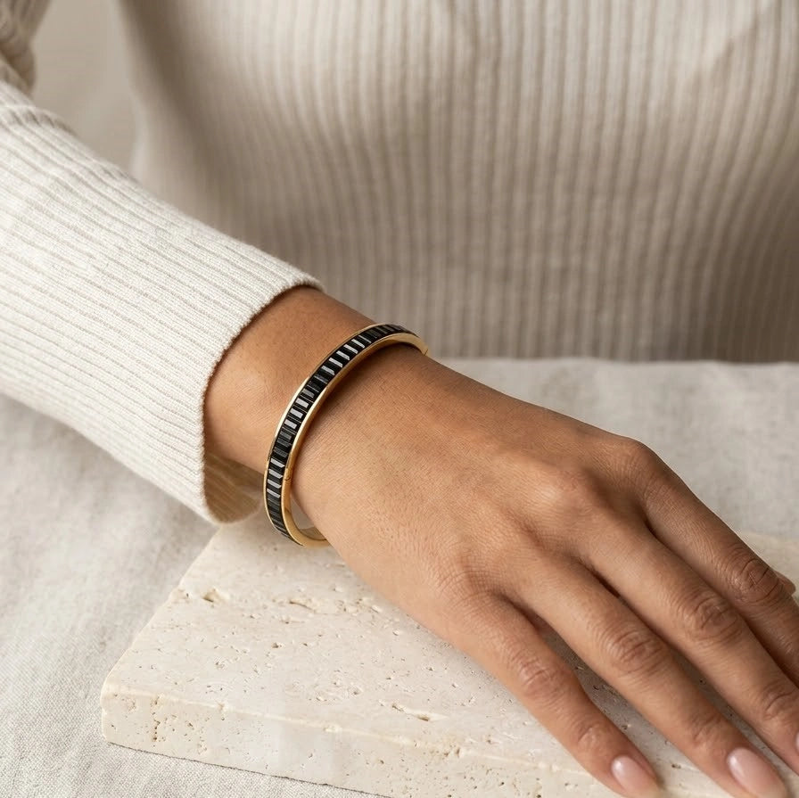 Black Geometric Stone Anti-Tarnish Gold-Plated Bracelet