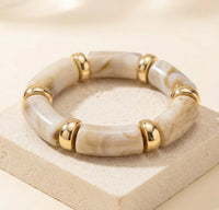 Beige Marble Effect Chunky Beaded Bracelet with Gold-Tone Accents