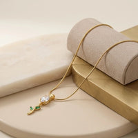Minimalist Green Leaf Pendant Necklace - Anti-Tarnish Gold Plated Jewelry-Tulip