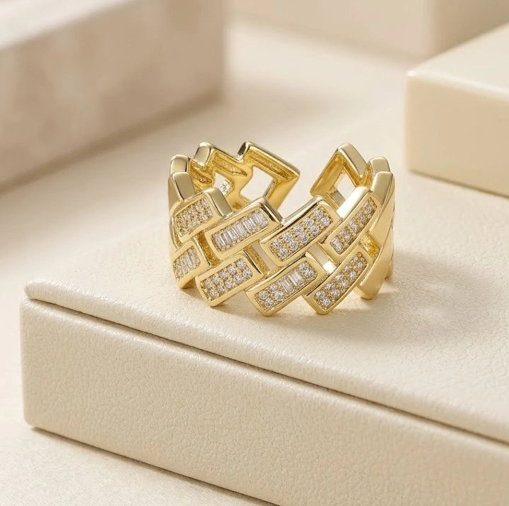 Braided Woven Crystal Ring | High Quality Geometric Fashion Ring
