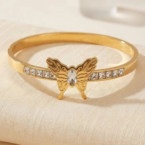 The Ultimate IT-Girl Gold Plated Bracelet Stack (Set of 3)