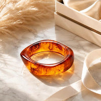 chunky-tortoiseshell-resin-bangle-statement-bracelet