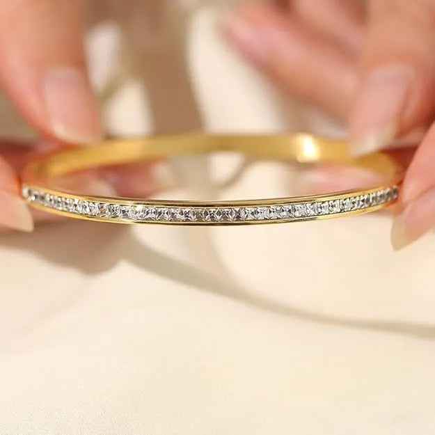 5-Piece Old Money Bracelet Stack - Anti-Tarnish Gold Plated