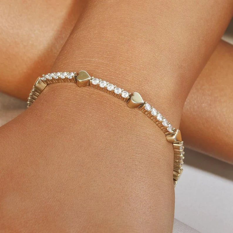 Heart Tennis Bracelet - Anti-Tarnish Gold Plated & CZ Stone (Premium Korean Style)