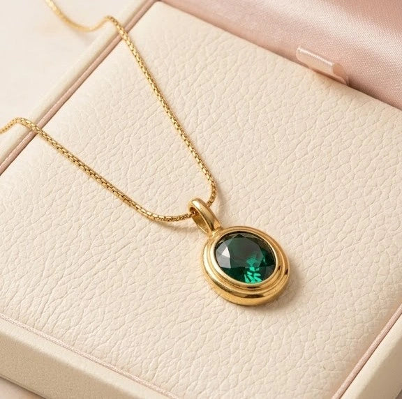 Minimalist Emerald Green Gemstone Pendant Necklace - Anti-Tarnish Gold Plated