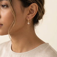 Minimalist Floral Drop Earrings - Anti-Tarnish Gold Plated