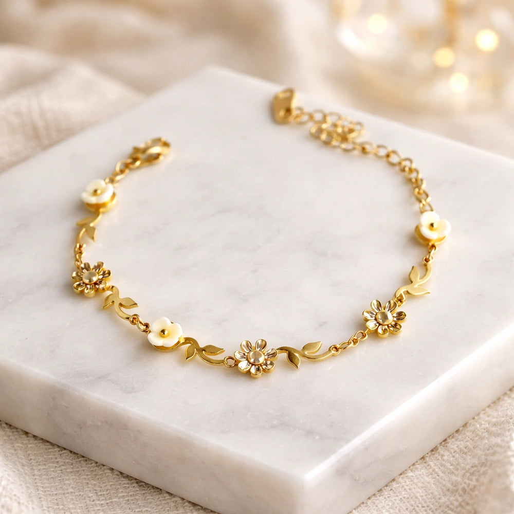Anti-Tarnish Floral Daisy Gold Plated Bracelet - Korean Style