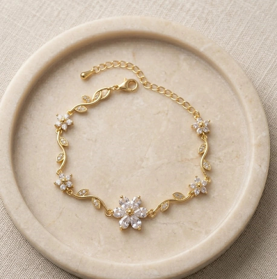 Tulip Floral Daisy Crystal Bracelet - Anti Tarnish Gold Plated
