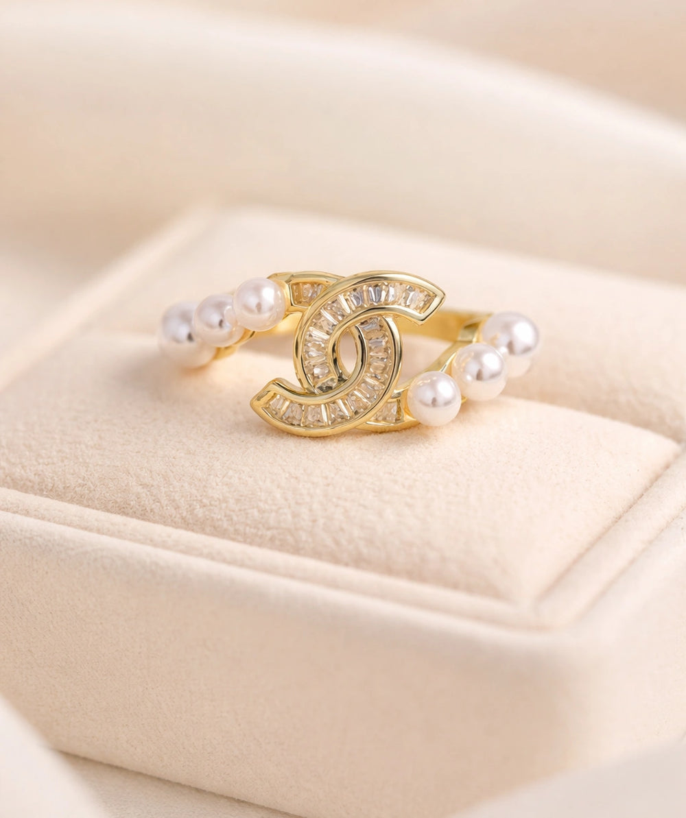 Korean Interlocking C Pearl & Crystal Gold Ring
