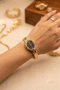 MonCheri Minimalist Gold Plated Analog Watch for Women – Sleek Black Dial