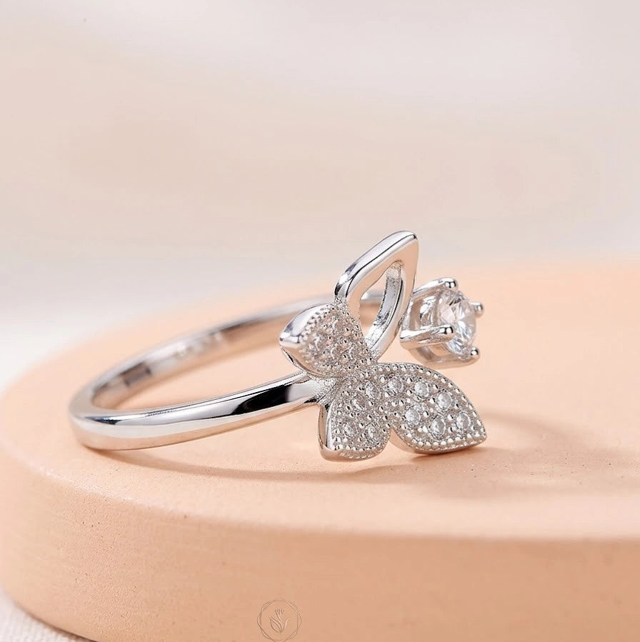 Crystal Butterfly Fashion Ring - High Quality Silver Tone | Moncheri