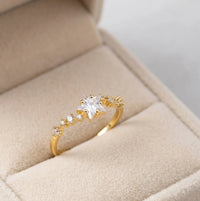 Celestial Star Crystal Dainty Ring - High Quality Fashion Jewelry
