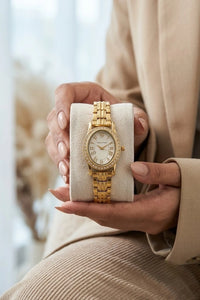 The 'Old Money' Oval Vintage Watch | Anti-Tarnish Gold Plated | Moncheri Jewels