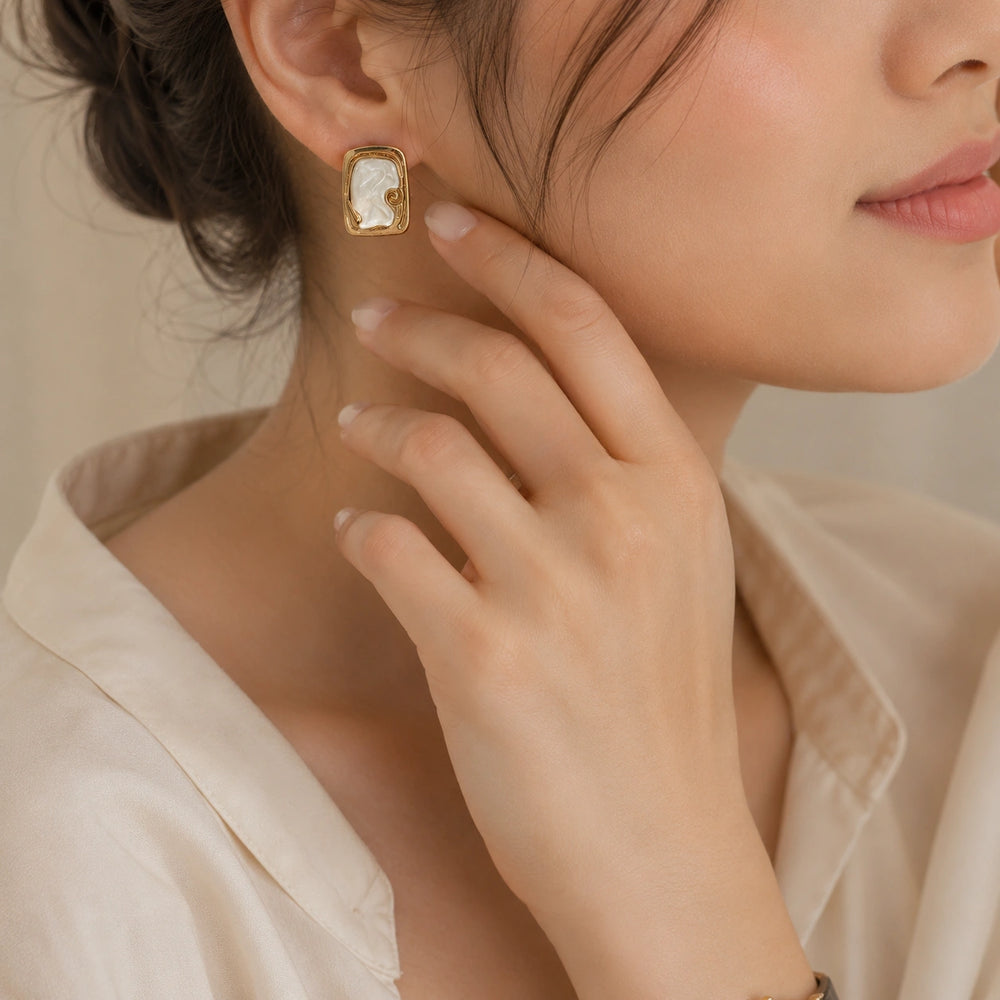 Vintage Pearl Inlay Rectangular Stud Earrings - Gold Plated