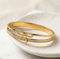 The 'IT-Girl' Signature Gold Bracelet Stack (Set of 3)