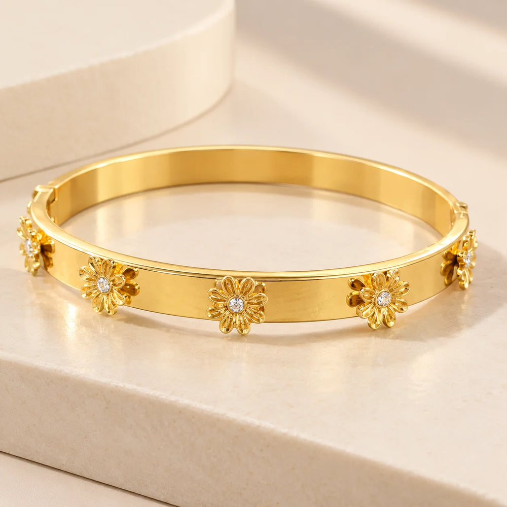Floral Daisy Bangle - Anti Tarnish Gold Plated Bracelet for Women