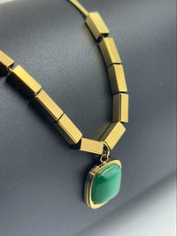 Anti-Tarnish Geometric Green Stone Pendant Necklace - Gold Plated