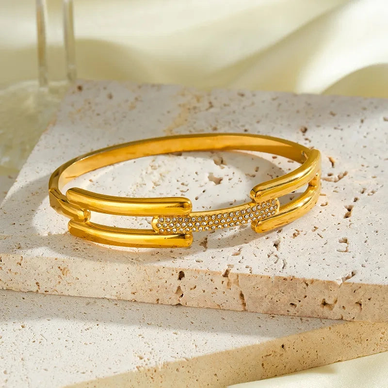 Geometric Rhinestone Gold-Plated Bangle | Anti-Tarnish Minimalist Bracelet
