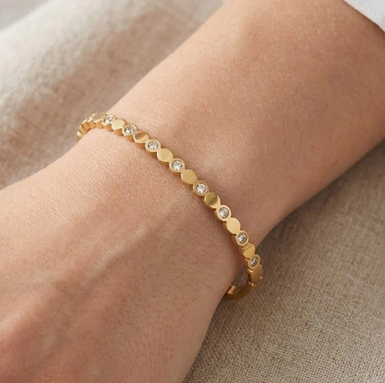 Dainty Bezel Studded Anti-Tarnish Gold Plated Bracelet for Women