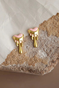 Melting Heart Drip Earrings – Pink & Gold Tone Statement Jewelry – Korean Style