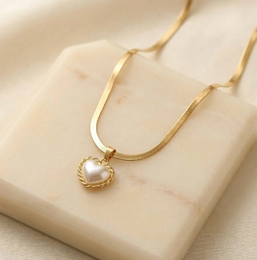 Pearl Heart Pendant Anti-Tarnish Gold-Plated Snake Chain Necklace
