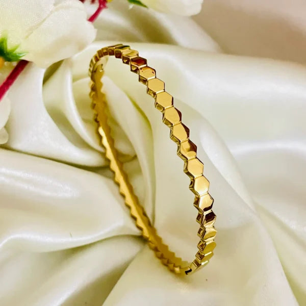 Hexagon Link Anti Tarnish Gold Plated Bracelet - Korean Style