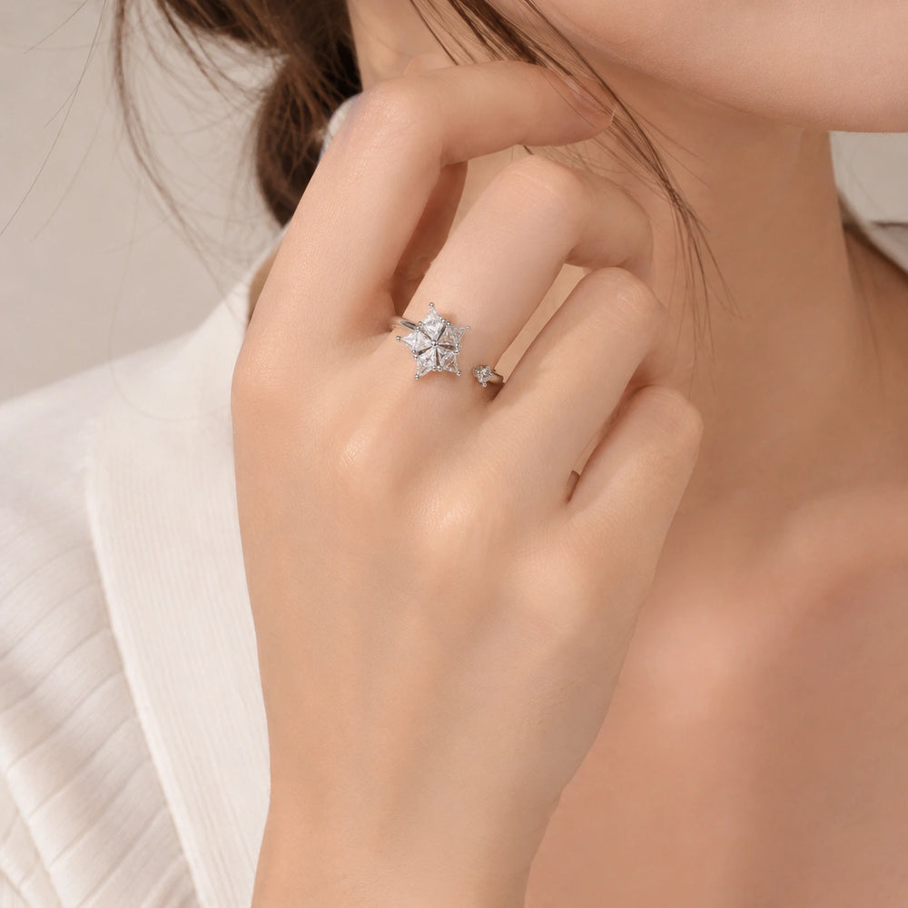 Crystal Star Adjustable Fashion Ring - High Quality Silver Plated CZ Jewelry