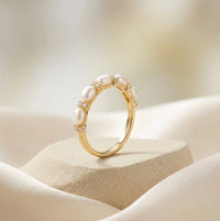 3-Pearl Gold Fashion Ring - Elegant Dainty Minimalist Jewelry for Women