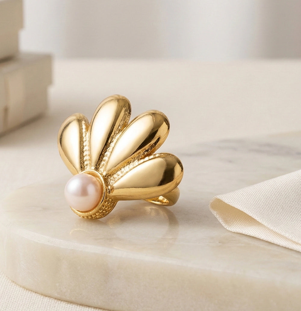 Golden Shell Pearl Statement Ring | High-Quality Fashion Jewelry